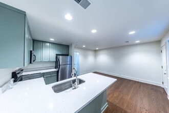 818 Fatherland St in Nashville, TN - Building Photo - Building Photo