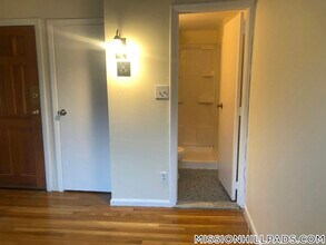 51 S Huntington Ave in Boston, MA - Building Photo - Building Photo