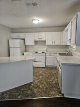 3939 Hunters Lake Cir W in Jacksonville, FL - Building Photo - Building Photo
