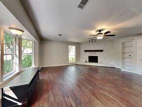2732 Foxcroft Cir in Denton, TX - Building Photo - Building Photo