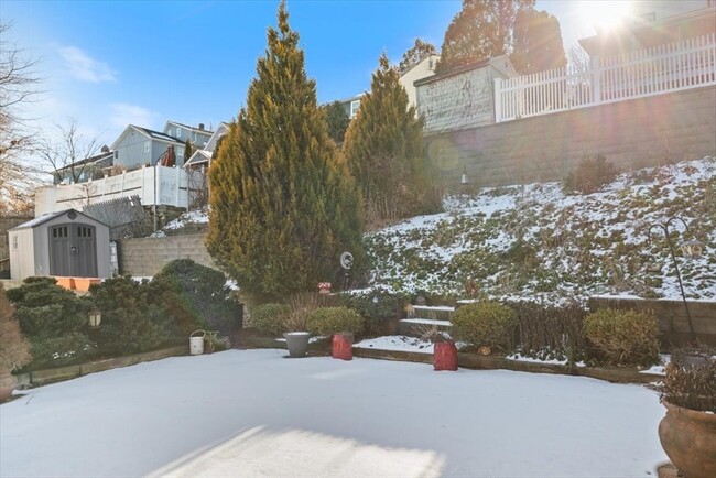 134 Warren St, Unit 1 in Revere, MA - Building Photo - Building Photo