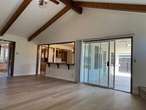 6517 N San Pedro Ave in Fresno, CA - Building Photo - Building Photo