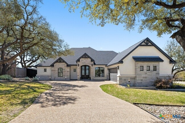 property at 1745 Alta Vista Loop