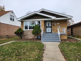 14226 Ingleside Ave in Dolton, IL - Building Photo