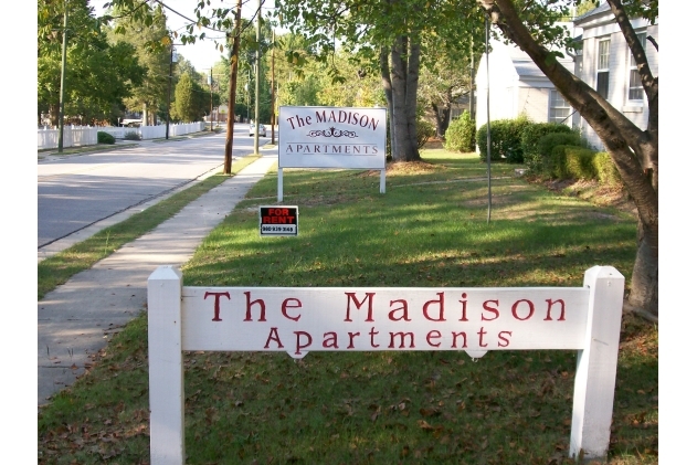 Madison Apartments in Rockingham, NC - Building Photo - Building Photo