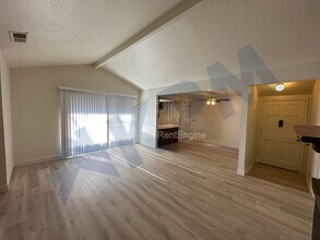 2903 Whittier Ct in Stockton, CA - Building Photo - Building Photo