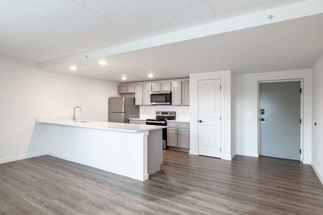 The Atlas on Senate in Camp Hill, PA - Foto de edificio - Building Photo