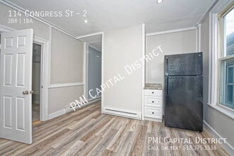 114 Congress St in Cohoes, NY - Building Photo - Building Photo
