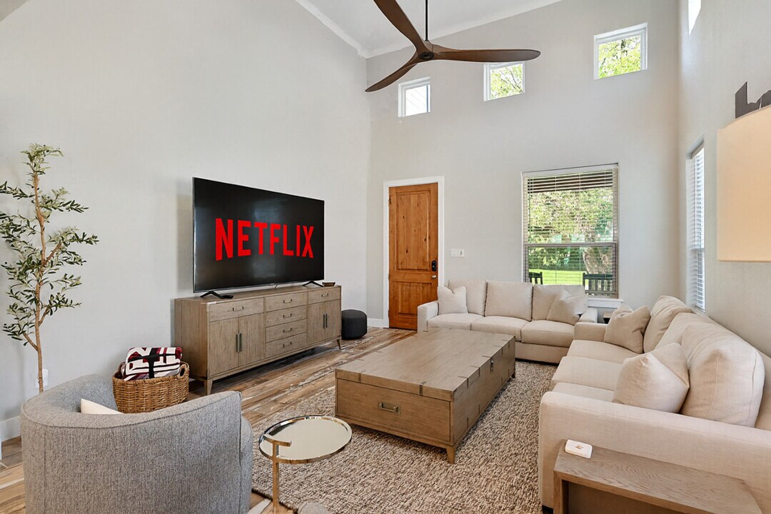 105 Anderson St in College Station, TX - Foto de edificio