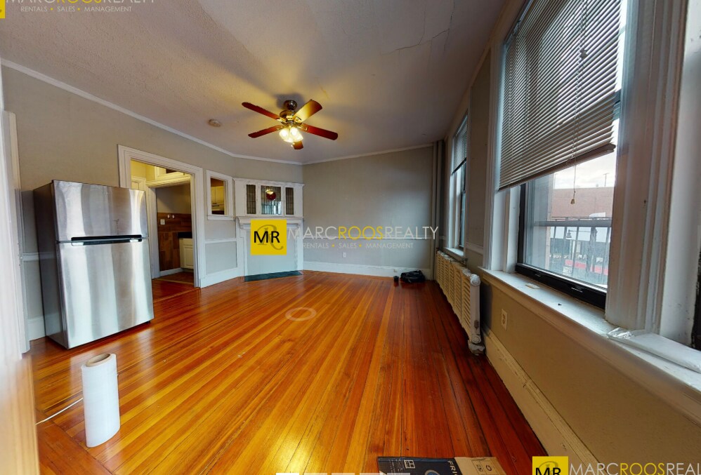 39 JFK St, Unit 10 in Cambridge, MA - Building Photo