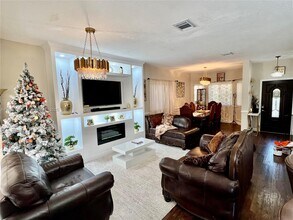 2532 NE 41st Terrace in Homestead, FL - Building Photo - Building Photo