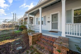 218 Castle St in Wilmington, NC - Building Photo - Building Photo