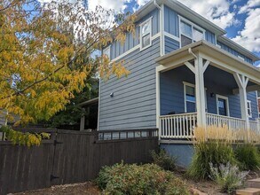 135 Eclipse Dr in Colorado Springs, CO - Building Photo - Building Photo