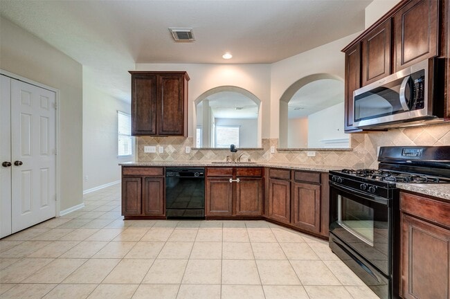 7414 Compass Rose Dr in Richmond, TX - Foto de edificio - Building Photo