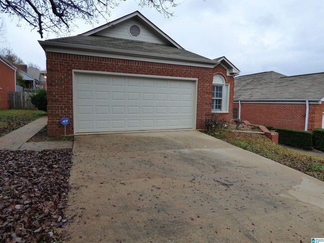property at 709 Rockford Cir