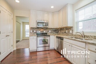 771 Nelms Dr in Gallatin, TN - Building Photo - Building Photo