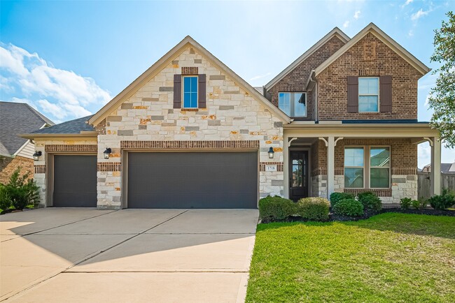 property at 1718 Pepper Grove Ln