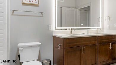 2420 Peachtree Rd NW, Unit 1219 in Atlanta, GA - Building Photo - Building Photo