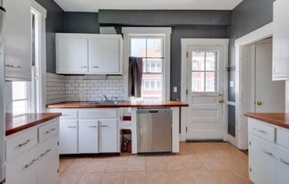 12 Fiske St in Waltham, MA - Building Photo