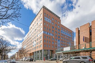 The Park Haven in Bronx, NY - Building Photo