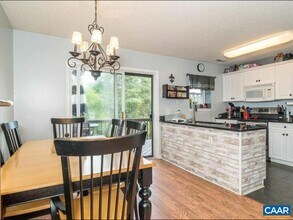 2339 Avalon Wds Dr in Harrisonburg, VA - Building Photo - Building Photo