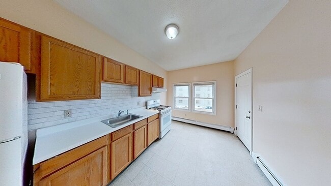 property at 33 Elmore St