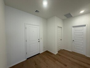 1177 Sunflower Ln in Newcastle, OK - Building Photo - Building Photo