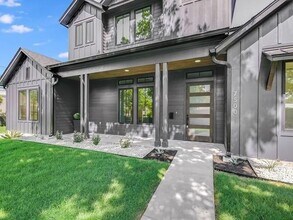 7500 St Cecelia St in Austin, TX - Building Photo - Building Photo