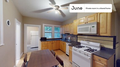 Private bedroom in 6 bed/2 bath Home in Boston, MA - Building Photo - Building Photo