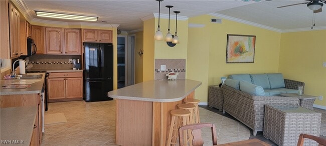 property at 4700 Tahiti Dr