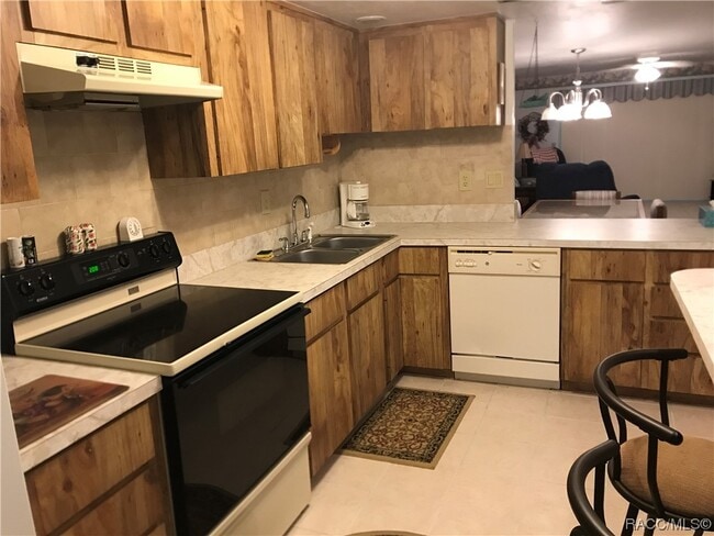 property at 333 E Hartford St