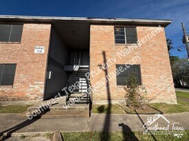 4110 Arthur St in Beaumont, TX - Building Photo