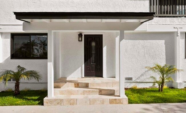 property at 2537 Davis Ave