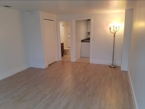 4301 SW 135th Ave, Unit Anexo Y in Miami, FL - Building Photo - Building Photo