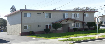 500 Buena Vista Ave in Alameda, CA - Building Photo - Building Photo