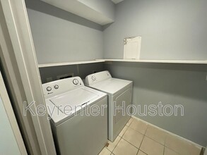 12614 Ashford Meadow Dr in Houston, TX - Building Photo - Building Photo