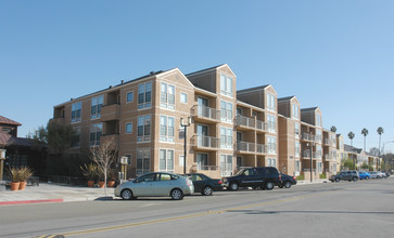 Miraido Village in San Jose, CA - Foto de edificio - Building Photo