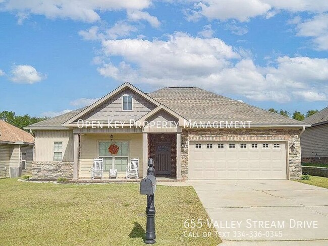 655 Valley Stream Dr