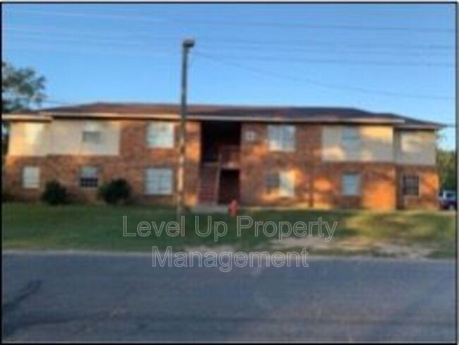 576 Lower Woodville Rd in Natchez, MS - Building Photo - Building Photo