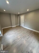 4710 Warrington Ave in Philadelphia, PA - Foto de edificio - Building Photo