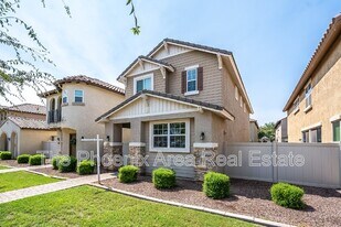 1055 S Reber Ave in Gilbert, AZ - Building Photo