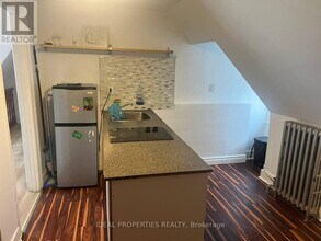 277 Bronson Ave in Ottawa, ON - Building Photo - Building Photo