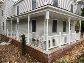 307 W Broadway in Port Jefferson, NY - Building Photo - Building Photo