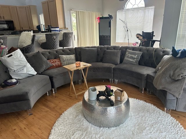 property at 15604 Everglade Ln