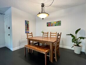 13720 SW 90th Ave, Unit Heather Walk in Miami, FL - Building Photo - Building Photo