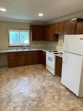 2084 Broad St in East Petersburg, PA - Building Photo - Building Photo