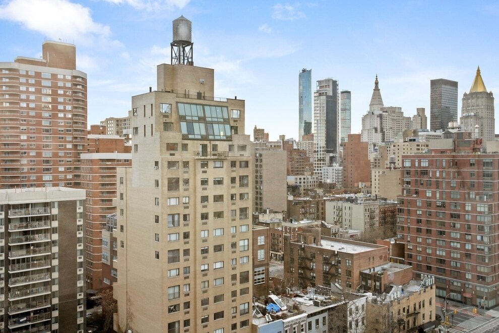 333 E 30th St, Unit 16H in New York, NY - Building Photo