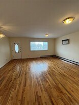 196-15 Hillside Ave. in Queens, NY - Building Photo