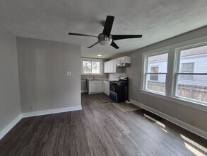 2448 Nill Ave in Dayton, OH - Building Photo - Building Photo