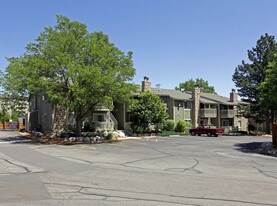 Brandychase at Eastmoor Park Condos in Denver, CO - Building Photo